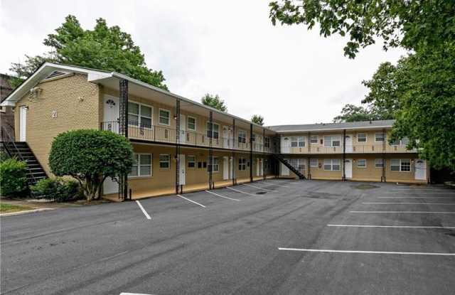 21 Delmont Drive NE # 1 Gallery 2
