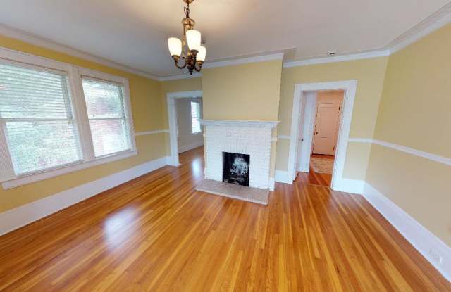 Riverside gem- walking distance to 5 Points!! photos photos