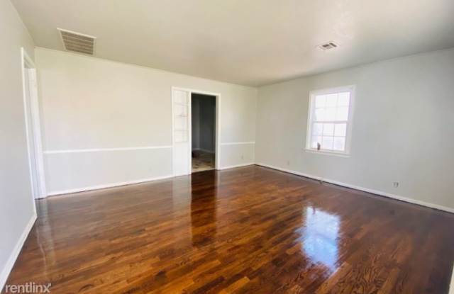 410 S 72nd E Ave Gallery 2