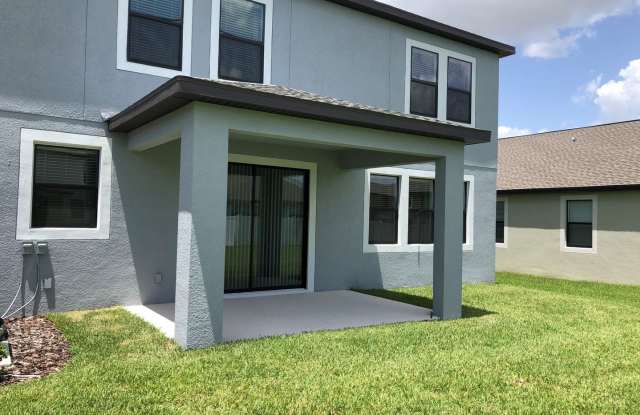 8019 Woodstar Lane Gallery 4