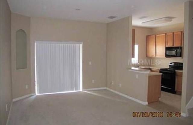 2650 Retreat View Cir Gallery 2