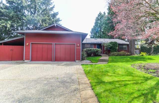 10943 NE 133rd St - 10943 Northeast 133rd Street, Kirkland, WA 98034