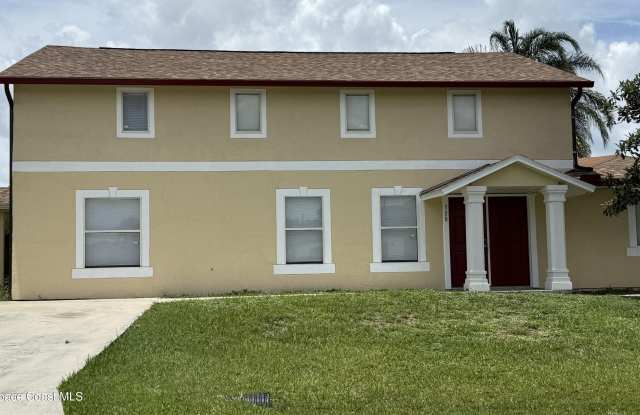 508 Tasco Avenue SW photos photos