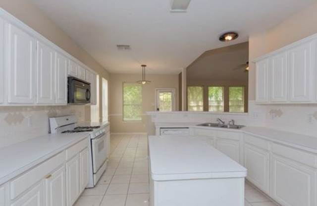 8918 Green Ray Drive Gallery 2