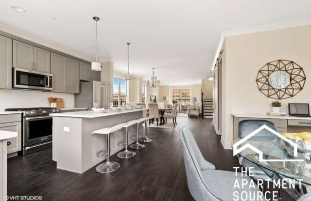 712 Elm St. photos photos