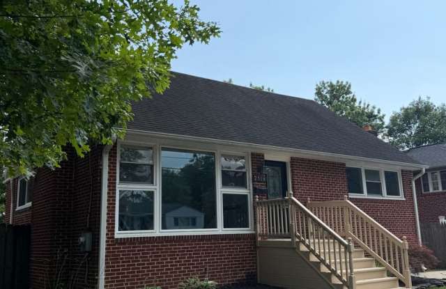 "COMING SOON" Spacious 5 bed + 2FB w/ Fenced in yard & Deck photos photos
