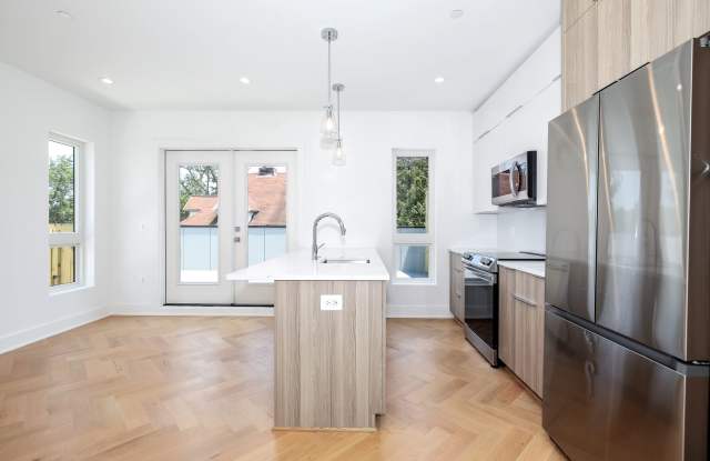 The Cardinal photos photos The Cardinal photos photos