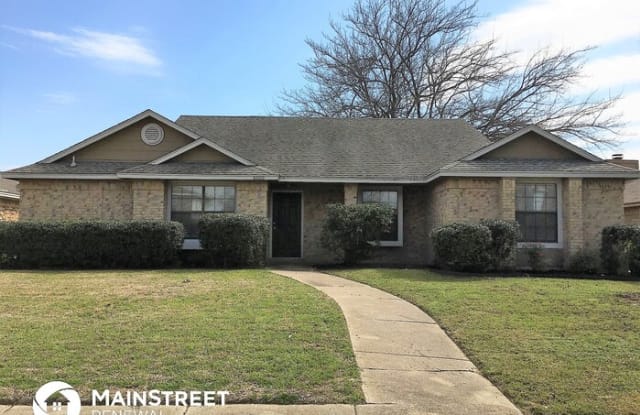 8000 Cornell Drive - 8000 Cornell Drive, Rowlett, TX 75088
