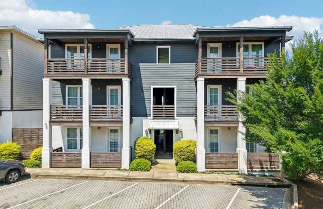 St. John Flats II Gallery 3