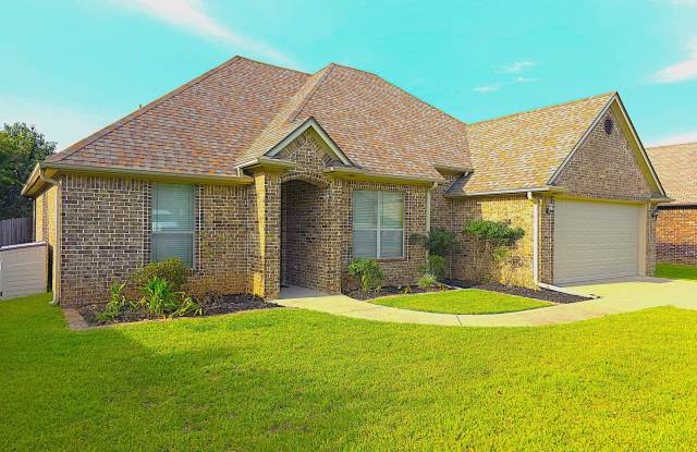 Spacious Family Home for Lease – 11864 Poydras, Tyler, TX 75703 photos photos