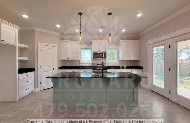 Siloam Springs- Single-Family Home- Stunning Briarwood Plan!  | Short & Long-Term Options Available- Contact us for Details! Gallery 4