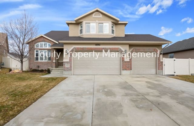 4592 Zuni Drive - 4592 Zuni Drive, Riverton, UT 84096