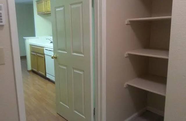 117 Brogan Ct Gallery 4