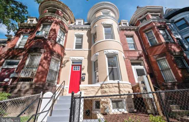 73 RHODE ISLAND AVENUE NW photos photos