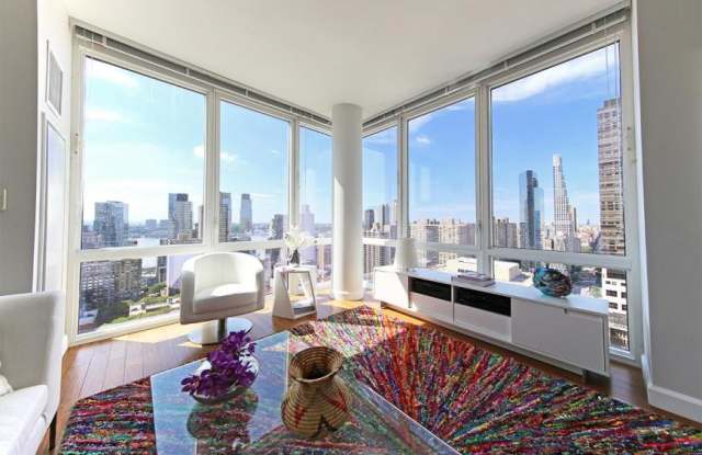 160 West 62nd St. - 160 West 62nd Street, New York City, NY 10023