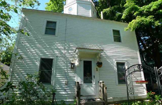 1 Rock Street - 1 Rock Street, Newmarket, NH 03857