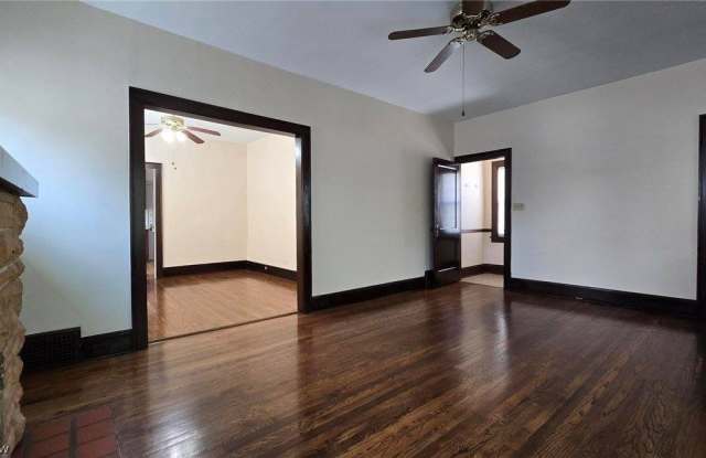 2126 Richland Avenue Gallery 4