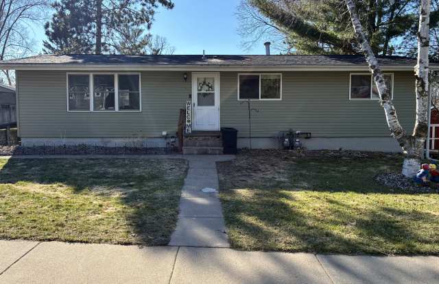 2215 5th Street East photos photos