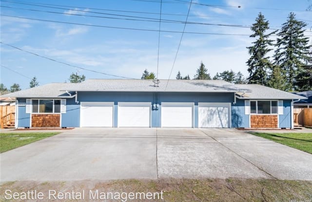 9111 Highland Ave SW - 9111 Highland Avenue Southwest, Lakewood, WA 98498