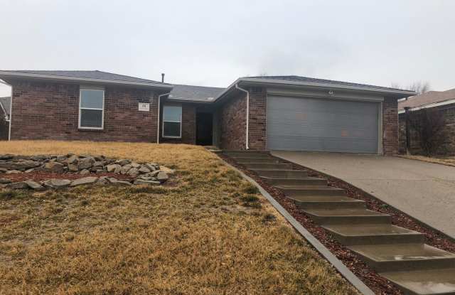 Located in Canyon TX Close to WT !!! 3/2/2 CH/A photos photos