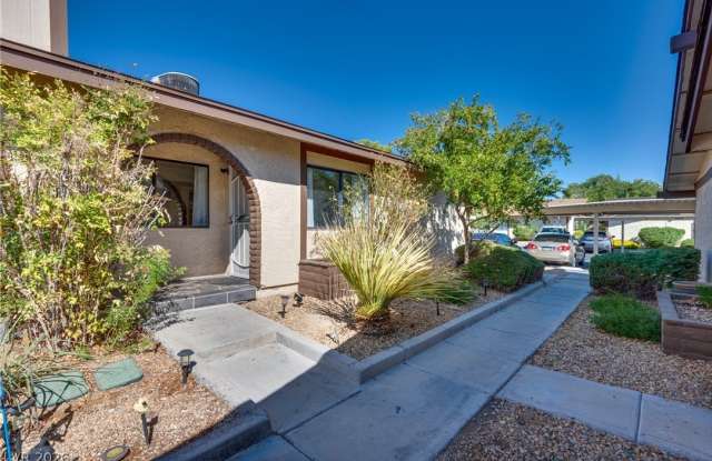 5829 Smoke Ranch Road Gallery 3