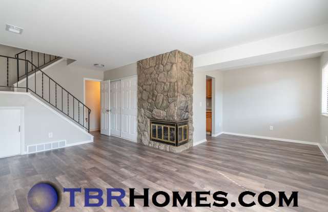 6901 W 87th Way #303 Gallery 4