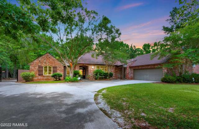 403 Phoenix Drive - 403 Phoenix Drive, Lafayette, LA 70503