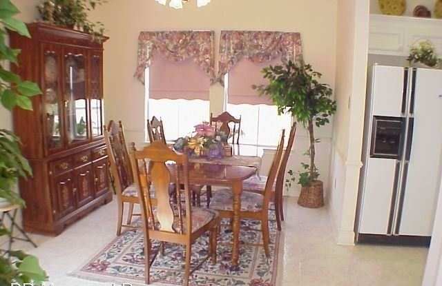 18549 Lake Camellia Gallery 4