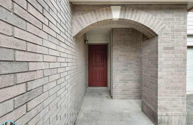 Charming 2 Storey 3-bedroom, 2.5-bath Home Conveniently Located Near Randolph AFB & SAMMC! Gallery 4
