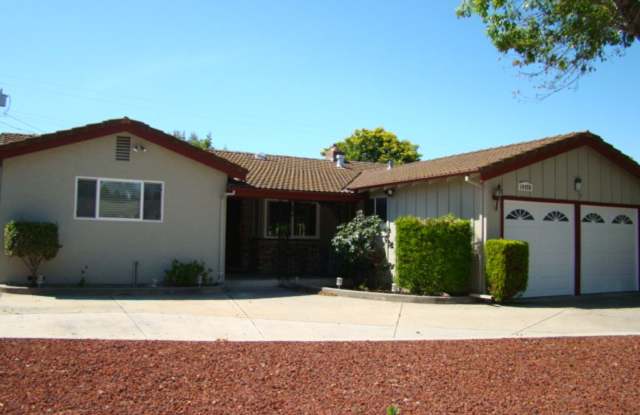 Single Family House, Storage space, 4-Bedroom, bonus room photos photos