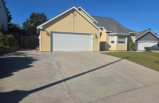 2325 N Pittsburgh Street, Kennewick MLS# 297038 Gallery 3