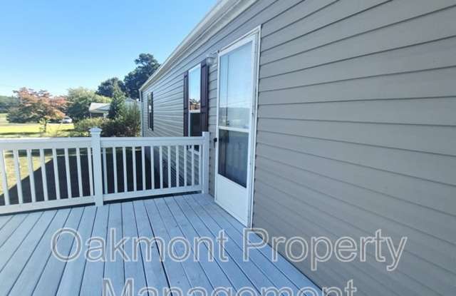 13256 Richmond Highway Gallery 4