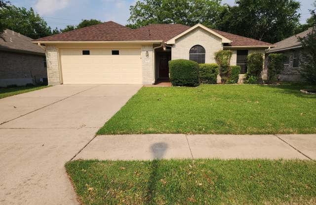 2600 Willow Way photos photos
