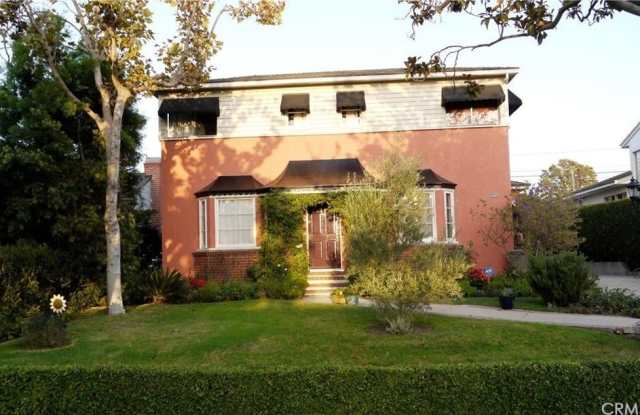 734 Los Altos Avenue - 734 Los Altos Avenue, Long Beach, CA 90804