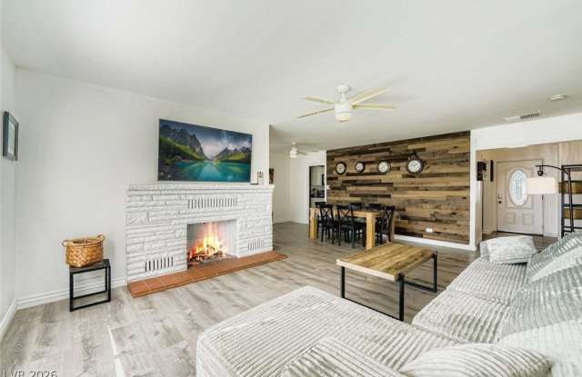 1711 S 6th Street - 1711 South 6th Street, Las Vegas, NV 89104 1711 S 6th Street - 1711 South 6th Street, Las Vegas, NV 89104