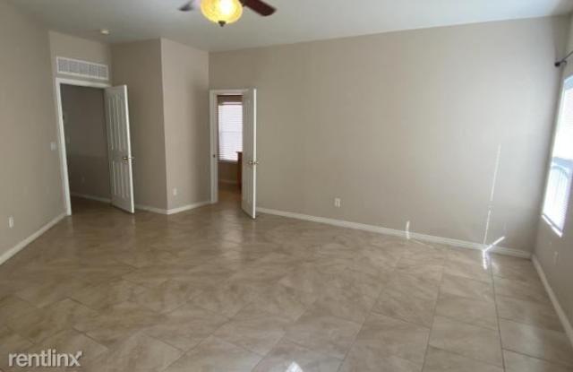 1317 E Milada Dr Gallery 4