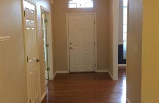 7308 Heritage Oaks Court Gallery 2