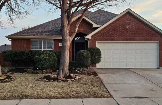 1017 Pebblecreek Drive - 1017 Pebble Creek Drive, Burleson, TX 76028