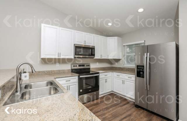 15930 Southwest 35th Court Road Gallery 4