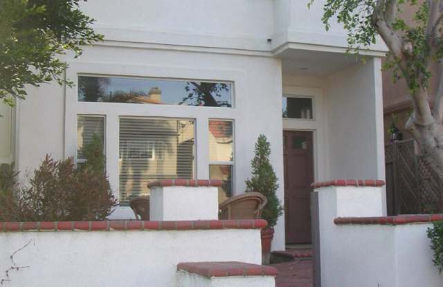216 22nd St - 216 22nd Street, Huntington Beach, CA 92648
