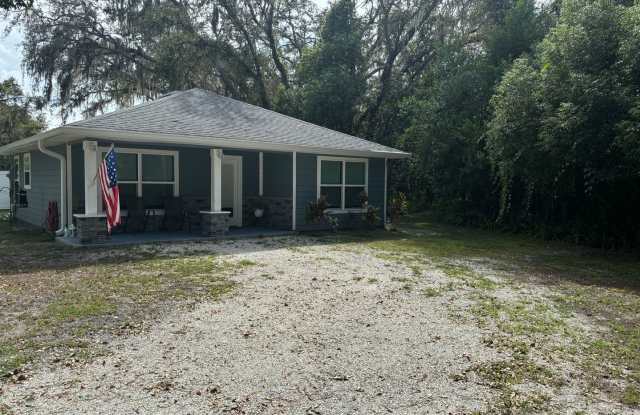 Charming 2BR House in Odessa photos photos