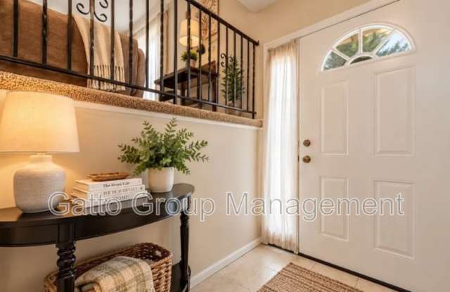 8071 Meadowdale Drive Gallery 2