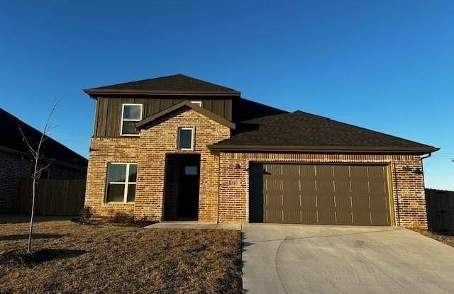 940 Trestle  LN - 940 Trestle Lane, Centerton, AR 72713