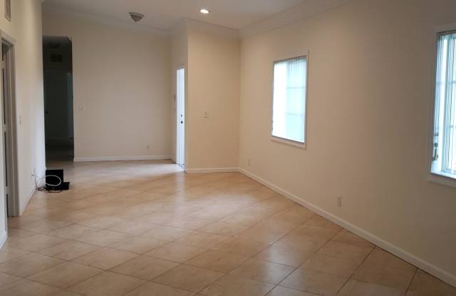 9750 Galleon Drive Gallery 4