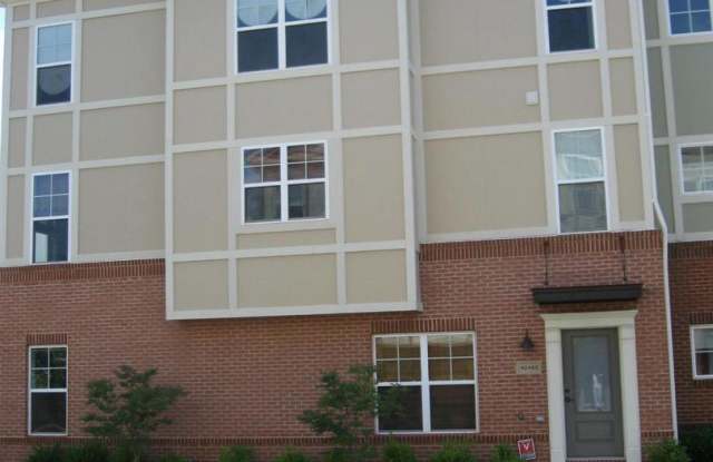 42483 GREAT HERON SQUARE - 42483 Great Heron Square, Brambleton, VA 20148