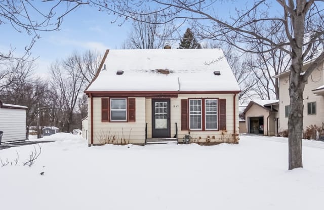 1849 Flandrau Street - 1849 Flandrau Street, Maplewood, MN 55109