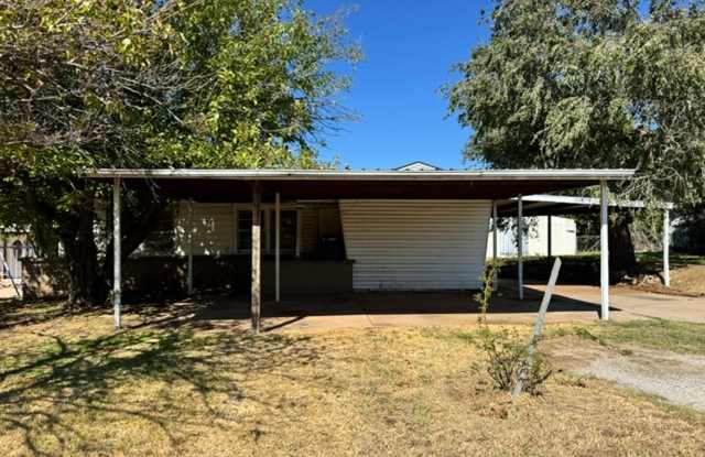 4 beds in Okc! freshly painted and conveniently located! Gallery 1