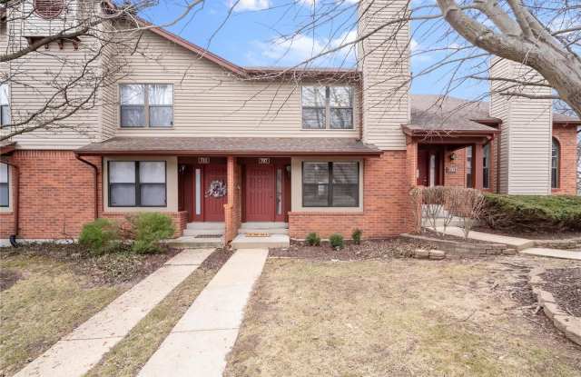 707 Forest Trace Drive - 707 Forest Trace Drive, Chesterfield, MO 63017