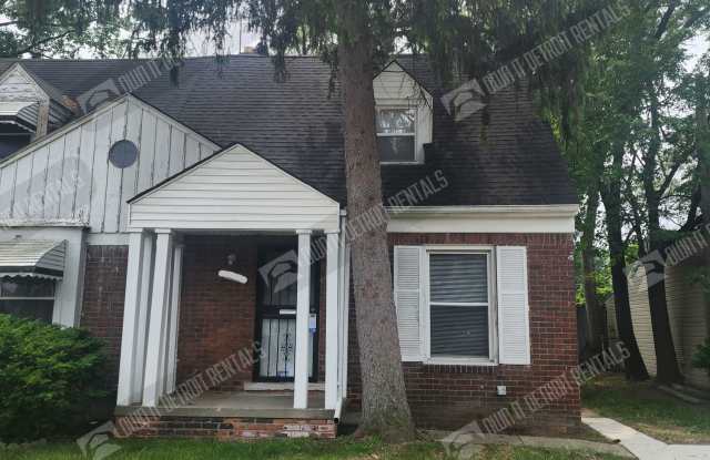 7419 Curtis St photos photos
