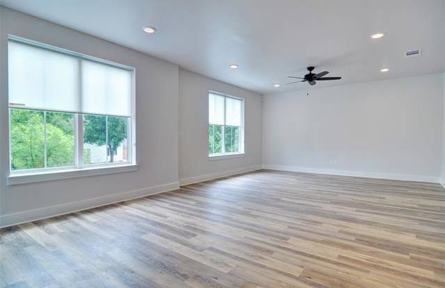 3212 Mccart Avenue Gallery 4